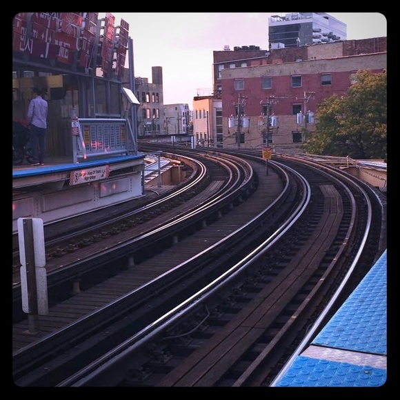 Meet your Posher, Jessica - Picture 1 of 1